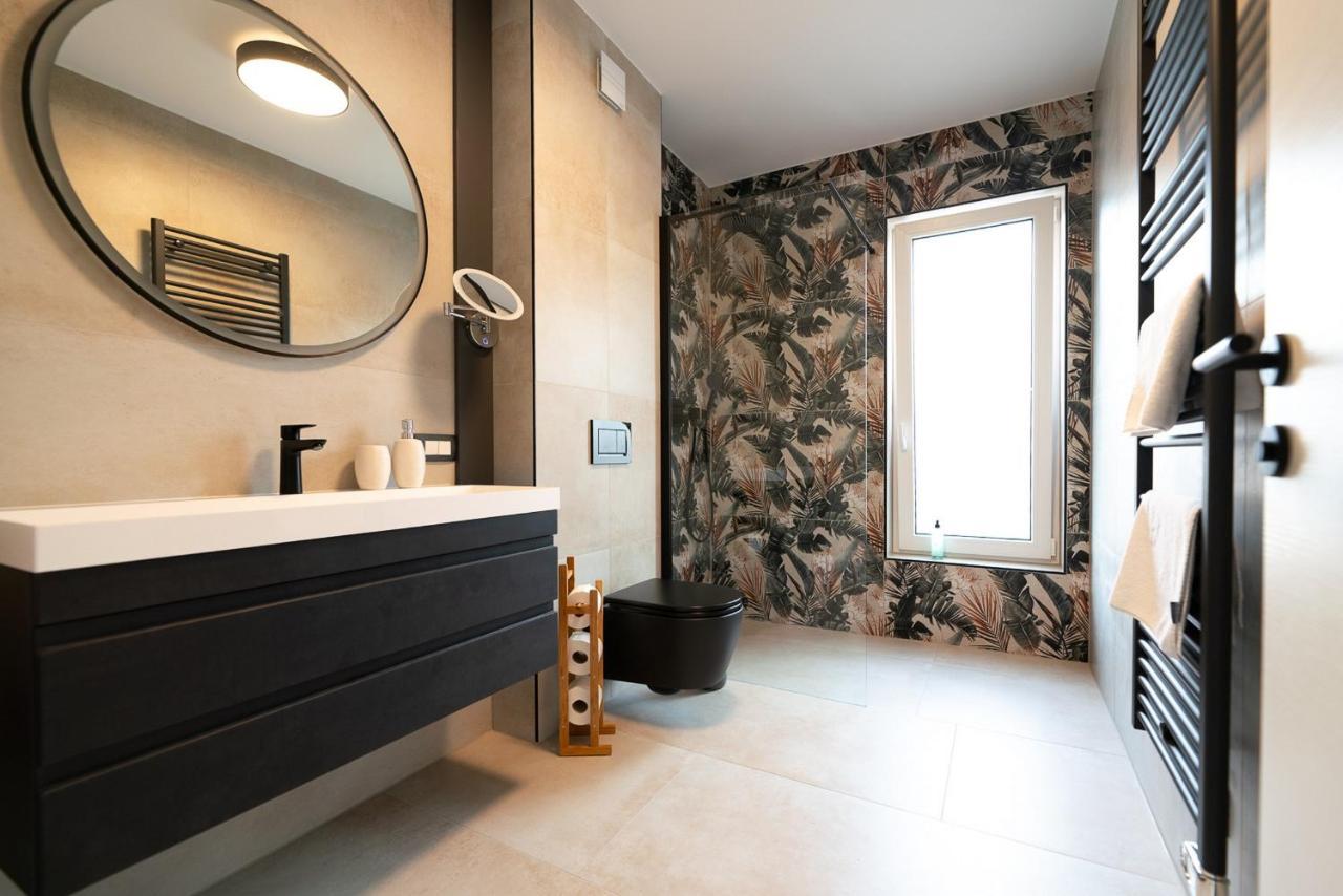 Apartments Kras 24 With Pool Sezana Bagian luar foto