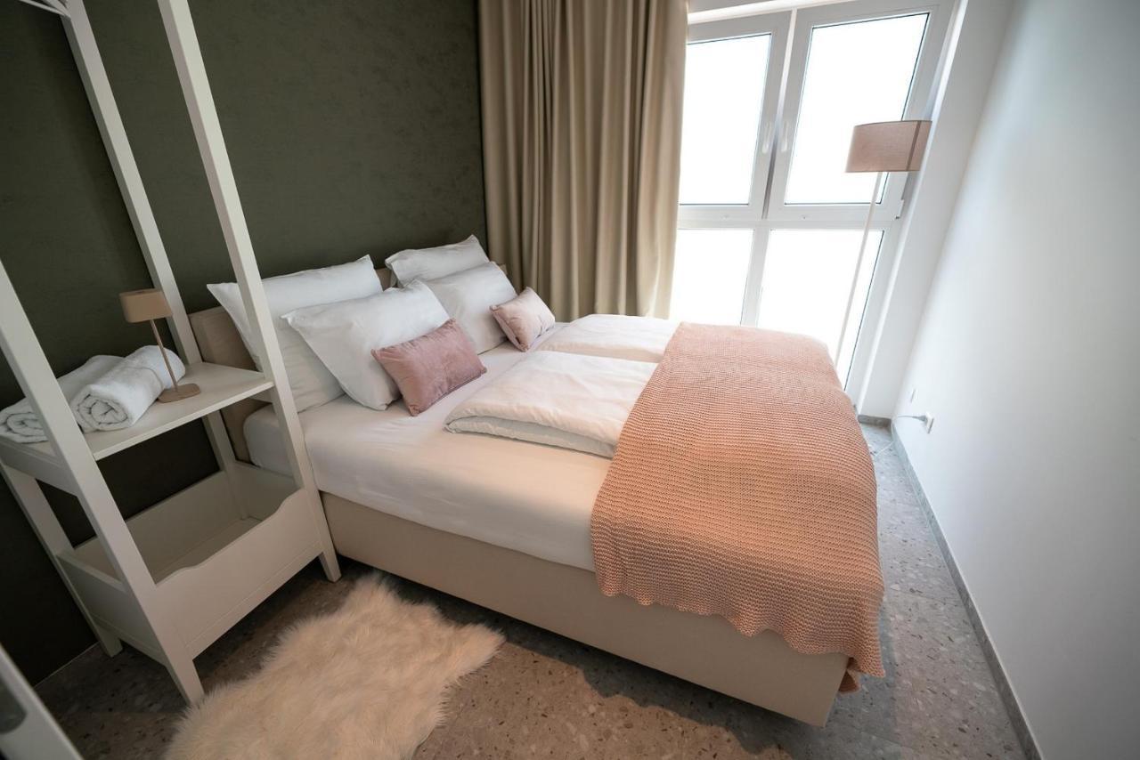 Apartments Kras 24 With Pool Sezana Bagian luar foto
