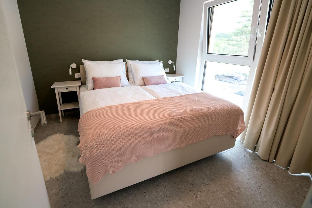 Apartments Kras 24 With Pool Sezana Bagian luar foto