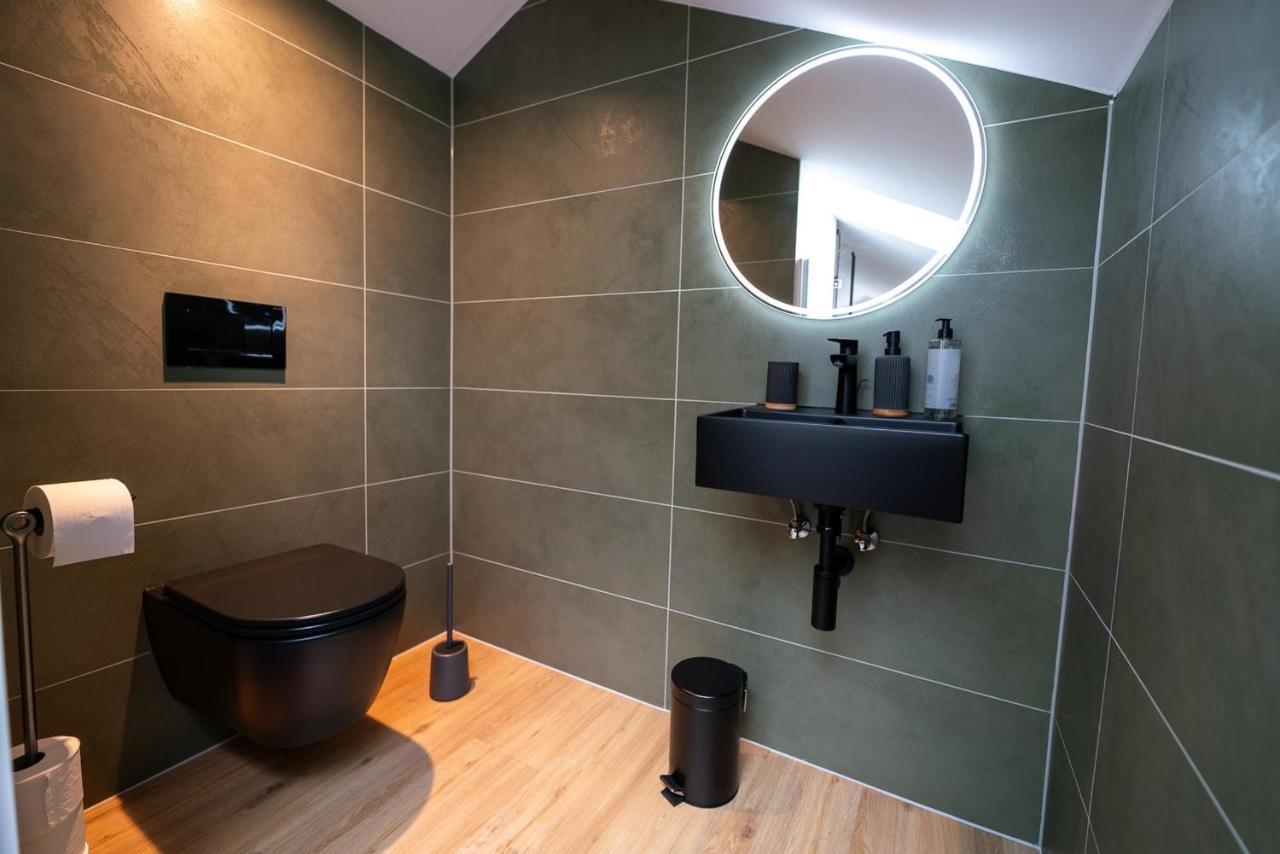 Apartments Kras 24 With Pool Sezana Bagian luar foto