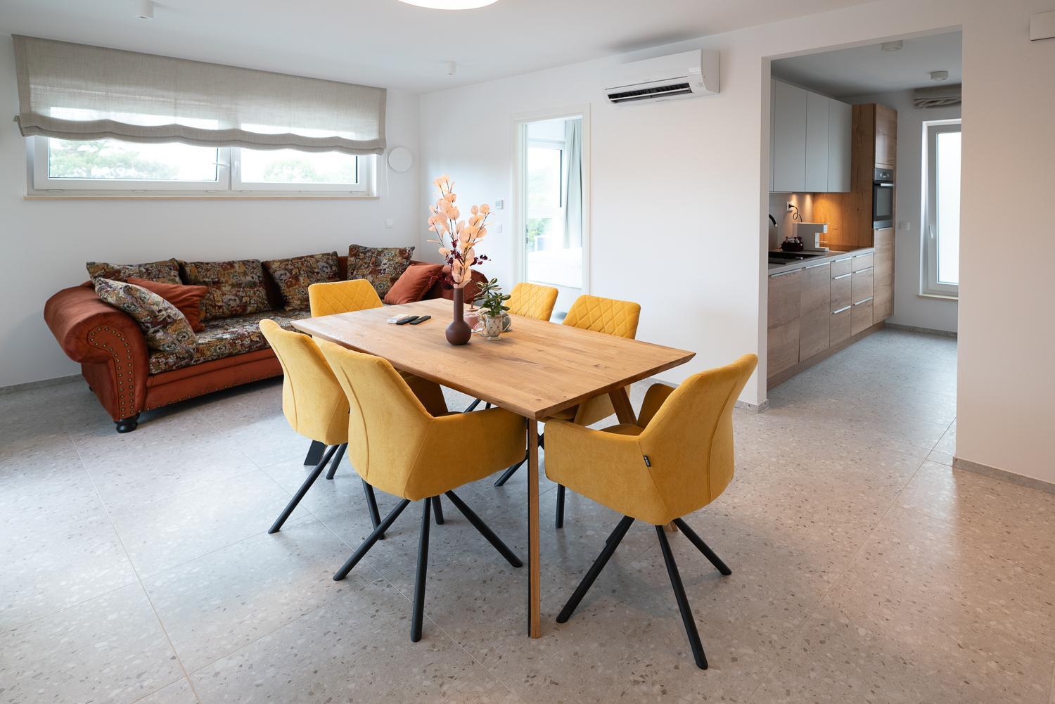 Apartments Kras 24 With Pool Sezana Bagian luar foto